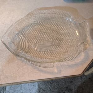 Clear Fish-Shaped Glass Plate